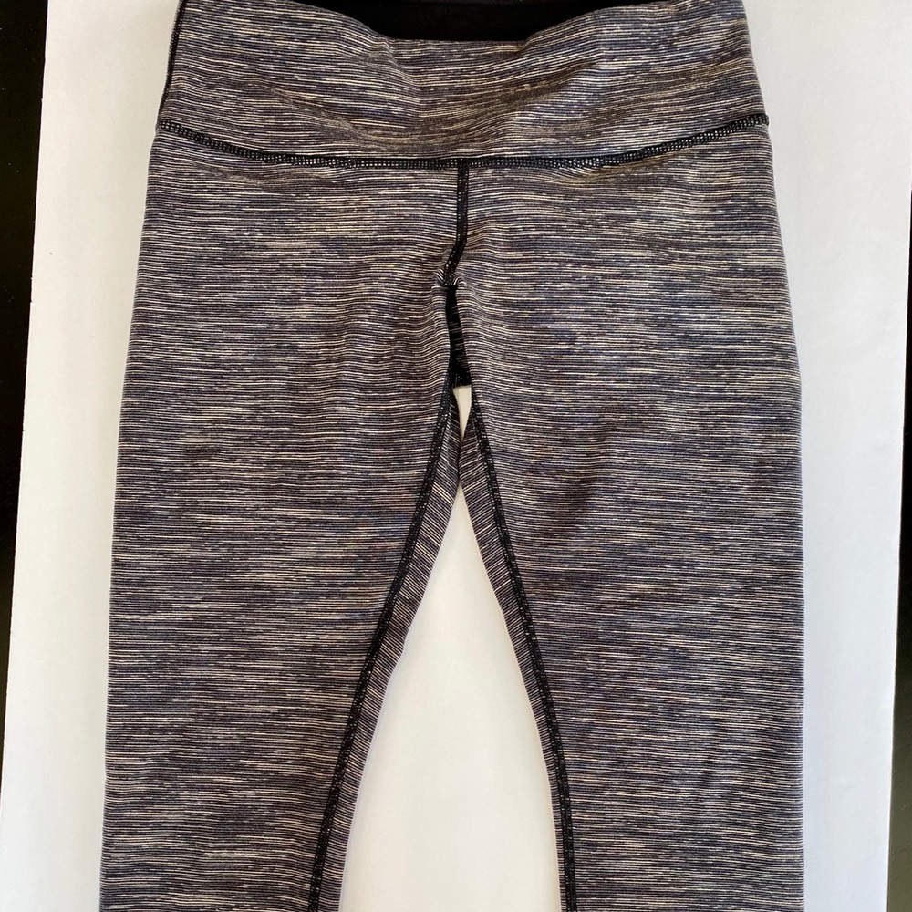 Lululemon crop